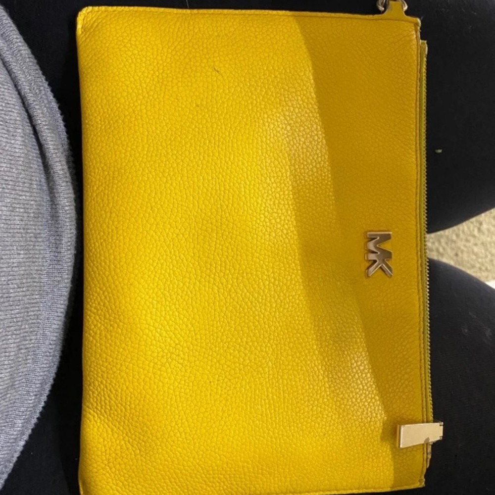 Michael Kors Wrislet